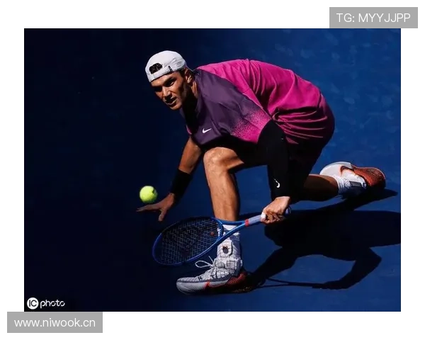 布勃利克强势对决德米纳尔 巴黎大师赛上演巅峰较量