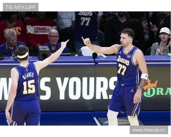 克里斯蒂谈弗拉格表现起伏称年轻球员需团队共同减压